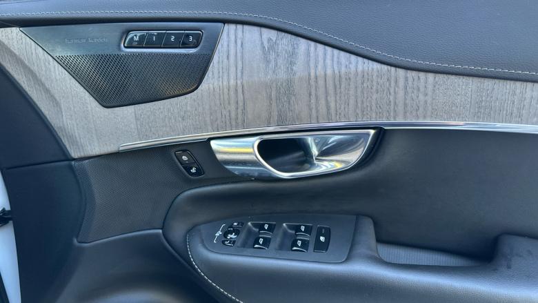 Volvo Xc90 2.0 B5D [235] Inscription Pro 5dr AWD Geartronic Diesel Estate